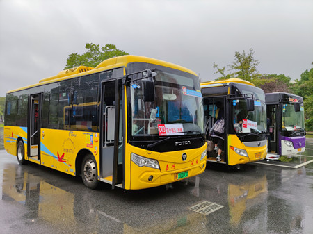 10月開行三條定制公交_副本.jpg 10月開行三條定制公交_副本.jpg